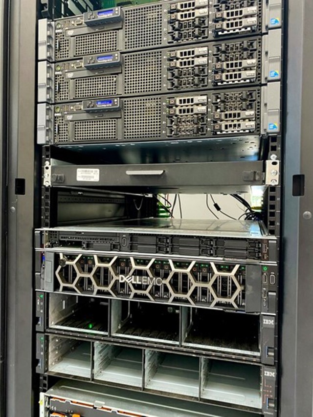 Rack Server from the manufacturer Dell EMC